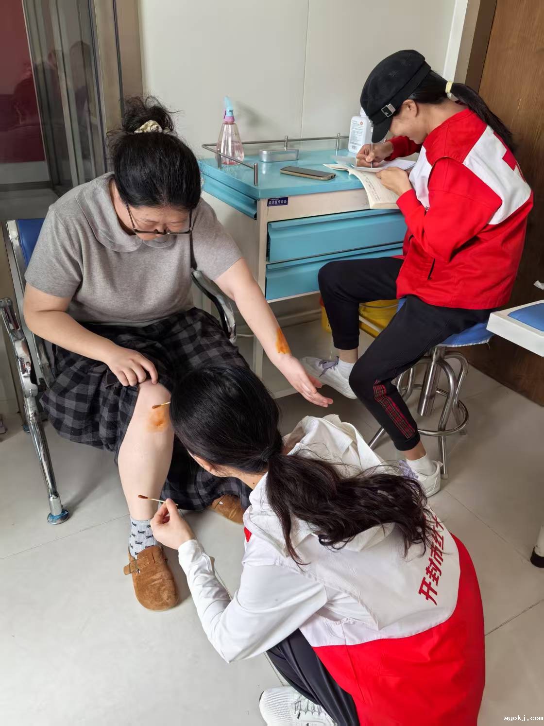 45803_1746516765_hd.jpeg 45803_1746516765_hd.jpeg